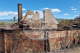 Хисаря - вилна зона „Отдих” - пожар - щети