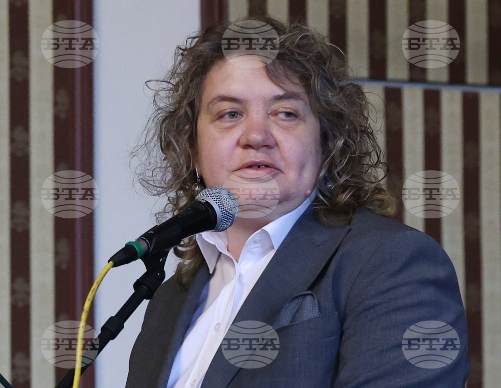  Председателят на Народното събрание Наталия Киселова изрази очакване за отменяне на вота на съмнение 