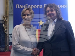 Централен военен клуб - ПанЕвропа - форум