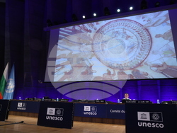 Франция - Париж - ЮНЕСКО - филм за чудесата на България