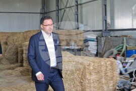 Село Момково - нелегална фабрика за цигари - брифинг