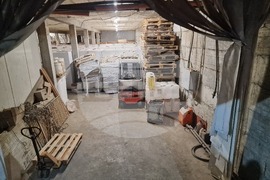 Село Момково - нелегална фабрика за цигари - брифинг