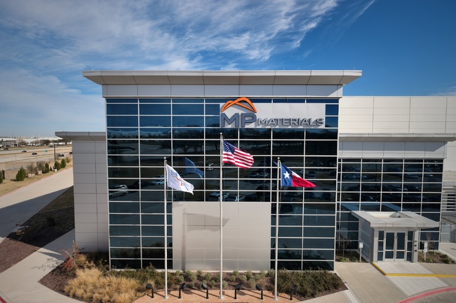 Пентагонът придобива дял в американската компания за редкоземни метали "Ем Пи мътириълс" 