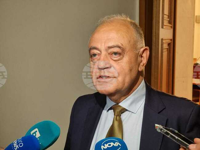 Potential Failure to Adopt Euro Would Be Serious Risk to Bulgaria’s National Security, Committee Chair Says