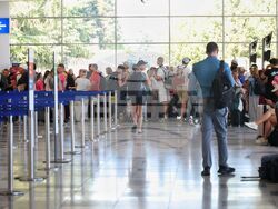 Бургас - летище - пътници