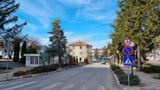 Полицията иззе 136 артикула с логото на защитени търговски марки от магазини в Омуртаг 