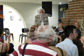 Изложба - „Професия фоторепортер за цял живот“