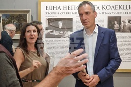 Бургас - изложба „Една непозната колекция. Творби от резиденцията на Вълко Червенков“ - откриване