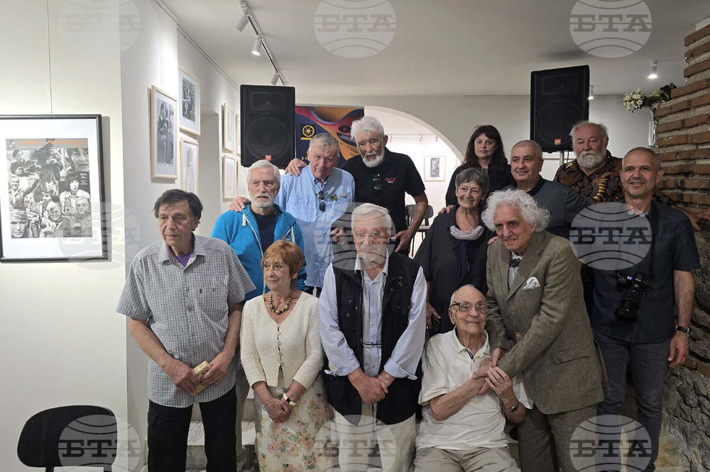 Изложба - „Професия фоторепортер за цял живот“