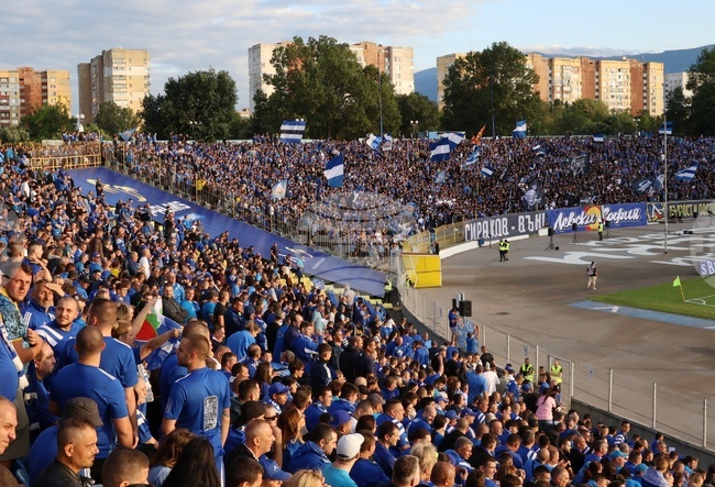 Левски продаде всички билети за домакинството на Брага в Лига Европа в четвъртък