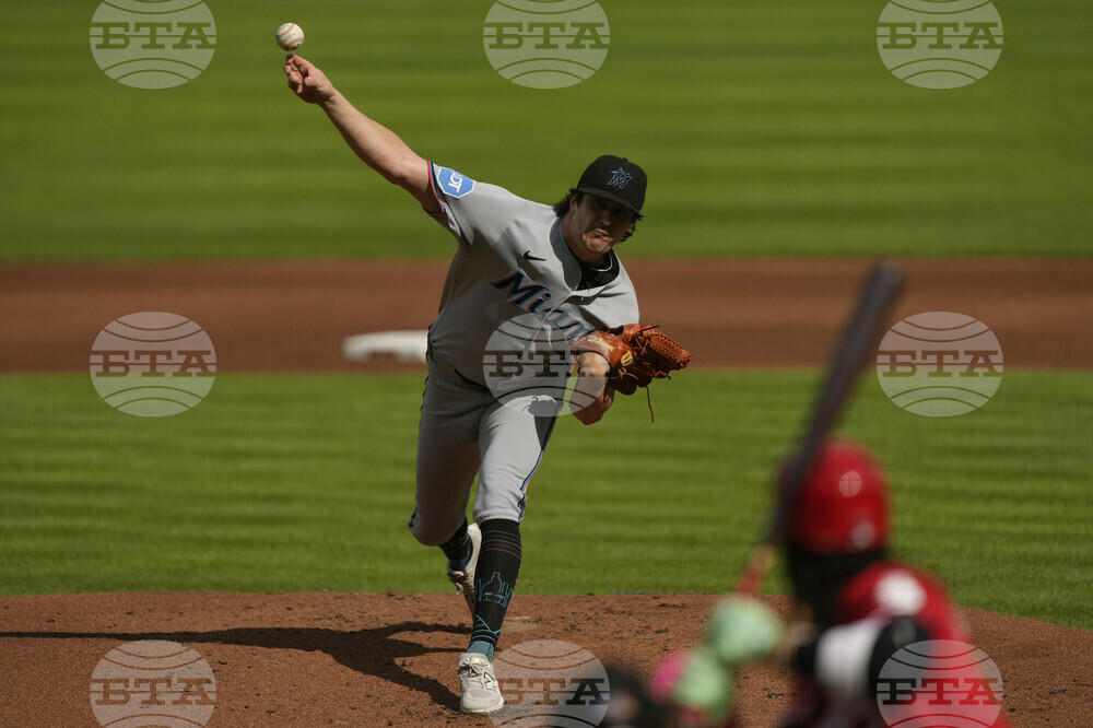 Marlins Reds Baseball