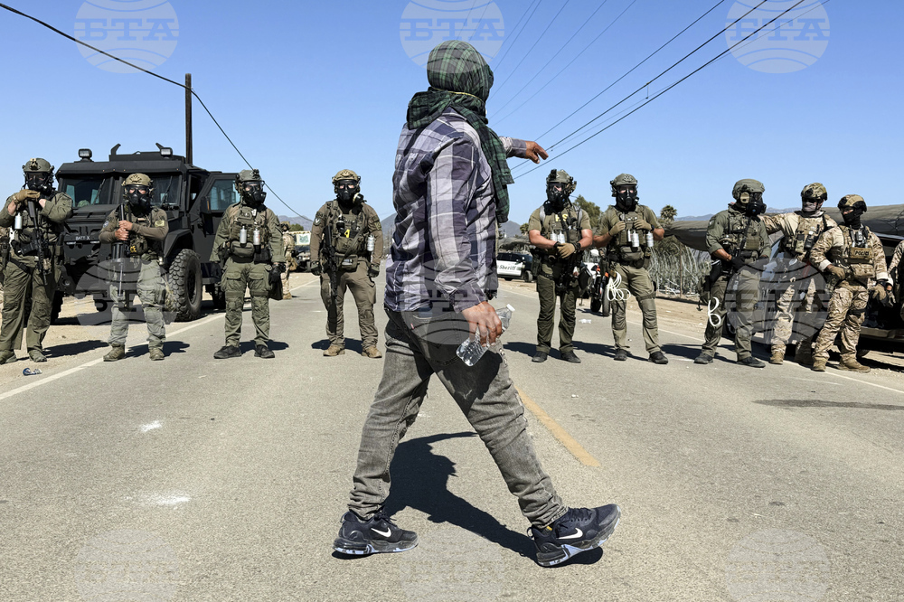 APTOPIX Immigration Raids California Farm