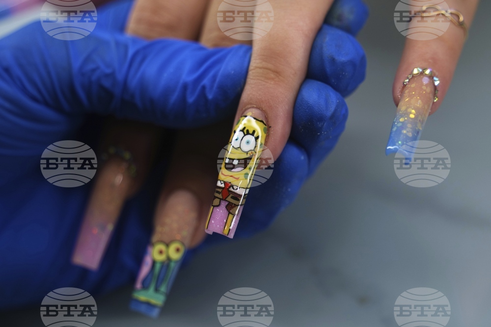 Cuba Extravagant Nails