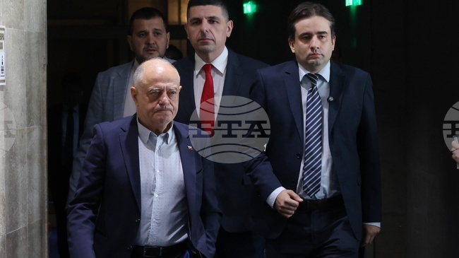 От ПП-ДБ настояват за повече информация и яснота за действията на управляващите, свързани със ситуацията с горивата и "Лукойл" 