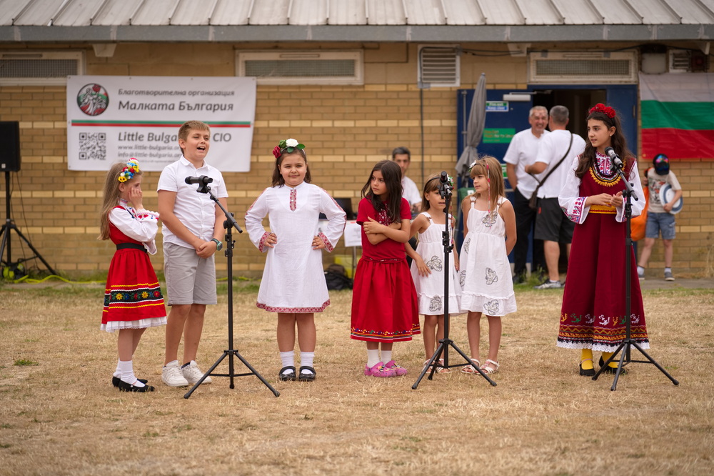 Възпитаници на Българското неделно училище „Св. Иван Рилски” в Кеймбридж участваха в третото издание на фестивала „Кеймбридж пее и танцува“