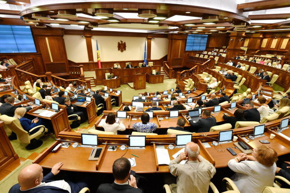 МОЛДПРЕС: Молдовският парламент прие декларация за приемането на страната в ЕС