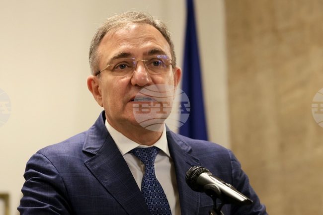 Министърът на труда и социалната политика Борислав Гуцанов ще посети социални услуги за деца и пълнолетни хора в област Ловеч