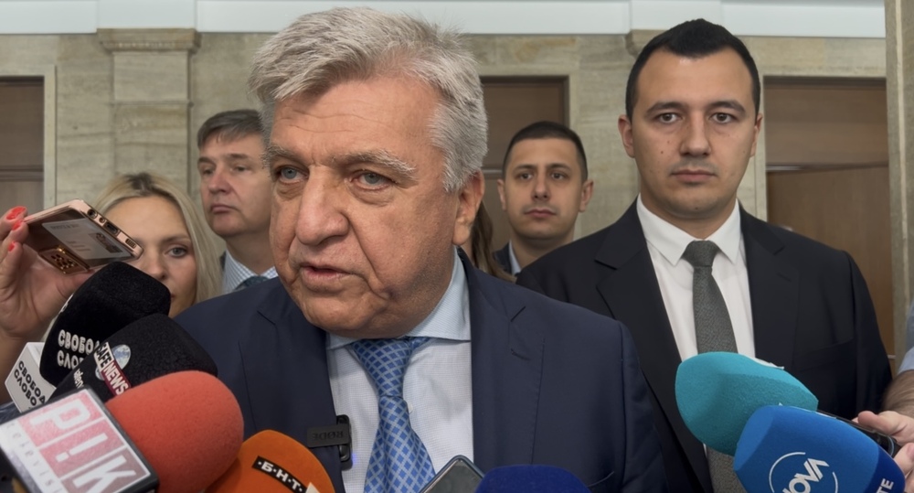 Манол Генов: Безсмислен вот и загубено време за българския парламент