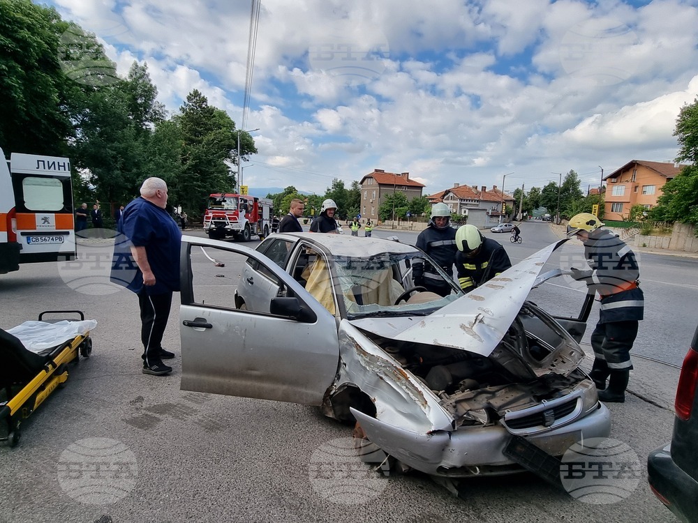 Въпреки усилията и положителните тенденции, пътнотранспортният травматизъм в страната остава неприемливо висок, според доклад за пътната безопасност