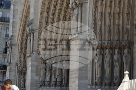 Франция - Париж - катедрала „Нотр Дам де Пари“ - туризъм