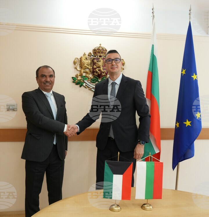 Economy Minister, Kuwaiti Ambassador Discuss Investment Opportunities in Bulgaria