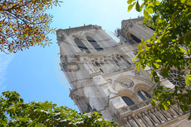 Франция - Париж - катедрала „Нотр Дам де Пари“ - туризъм