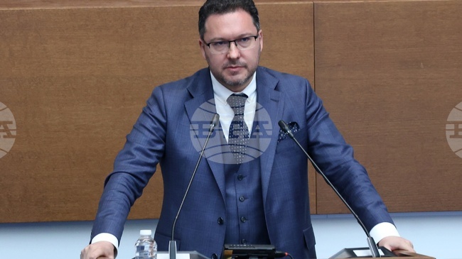 Nearly 200 Units of Firefighting Equipment to Be Provided by Year-End - Interior Minister