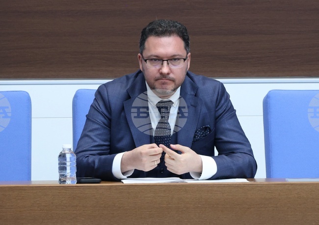 Interior Ministry Call for More Legislative Tools against Young Offenders