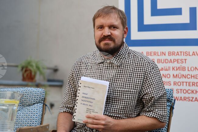 Якуб Микулецки представи българското издание на монографията си "Между дисидентството, ъндърграунда и сивата зона“