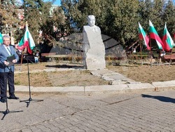 Община Кюстендил: Кюстендил отбеляза 50-ата годишнина от смъртта на Димитър Пешев
