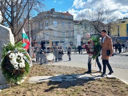 Община Кюстендил: Кюстендил отбеляза 50-ата годишнина от смъртта на Димитър Пешев