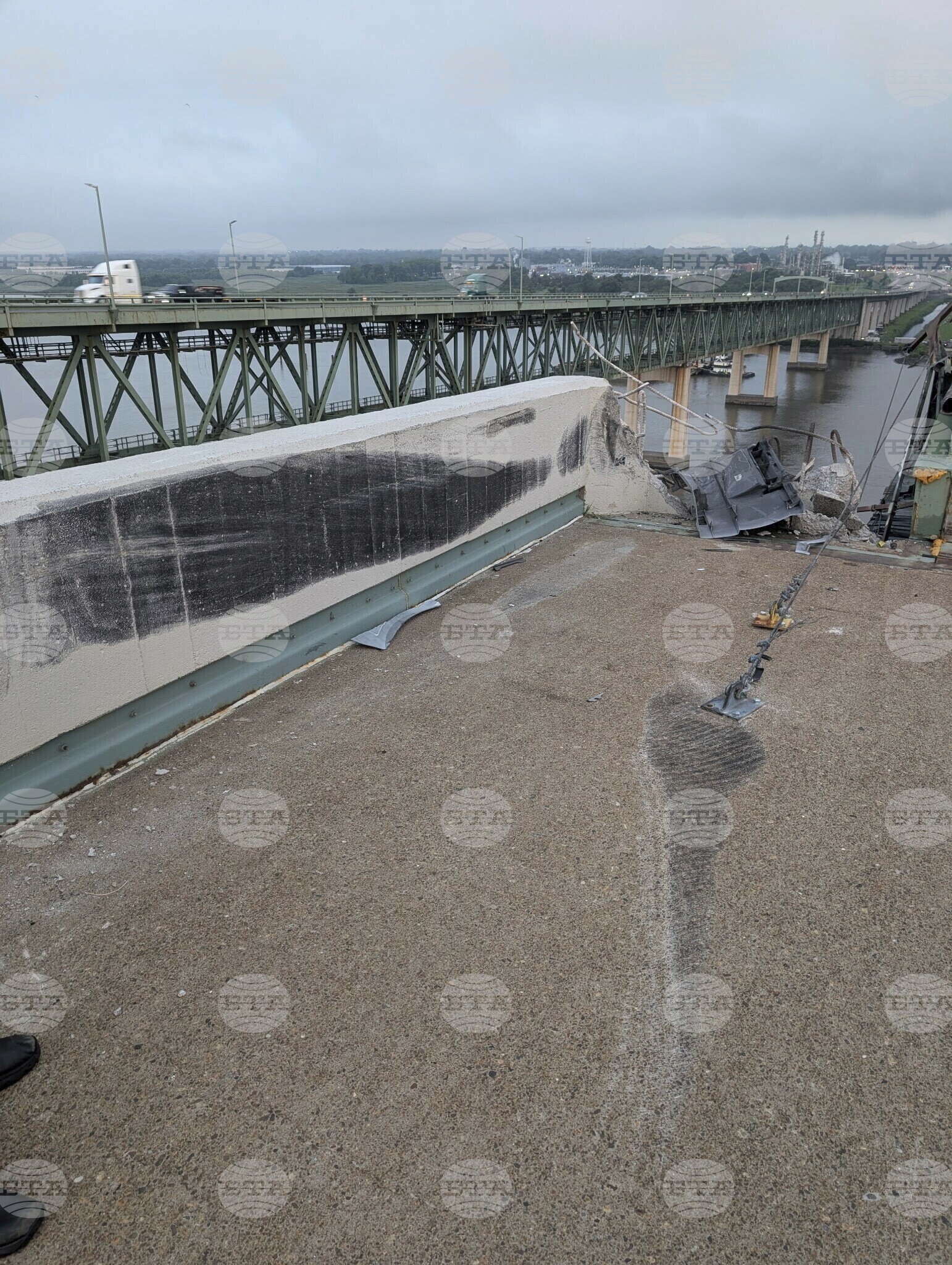 Bridge Crash Plunge