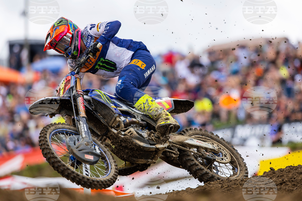 Budding Rivalry Motocross