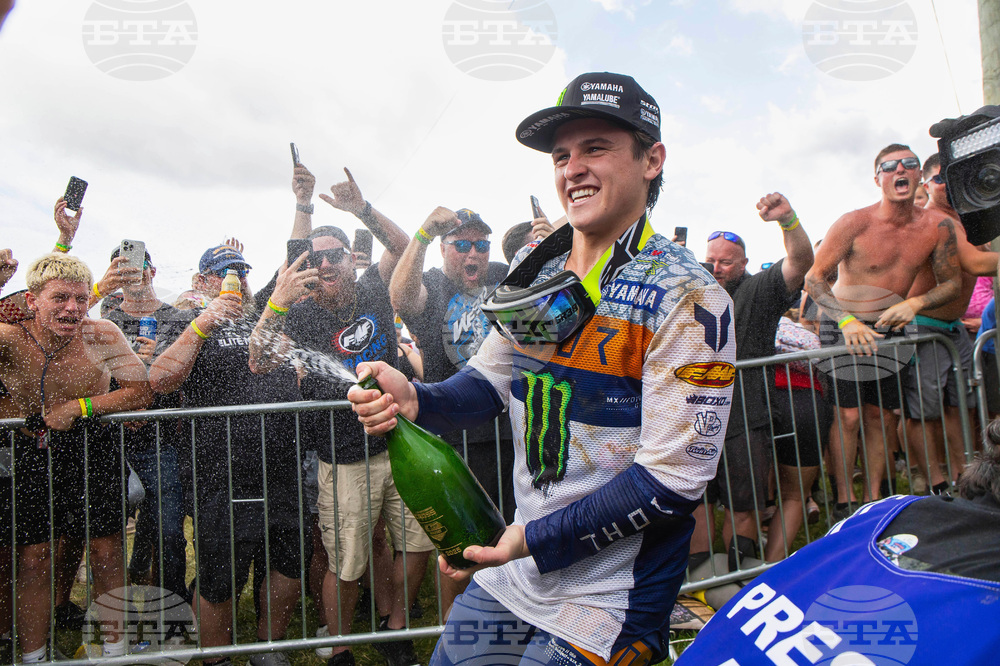 Budding Rivalry Motocross