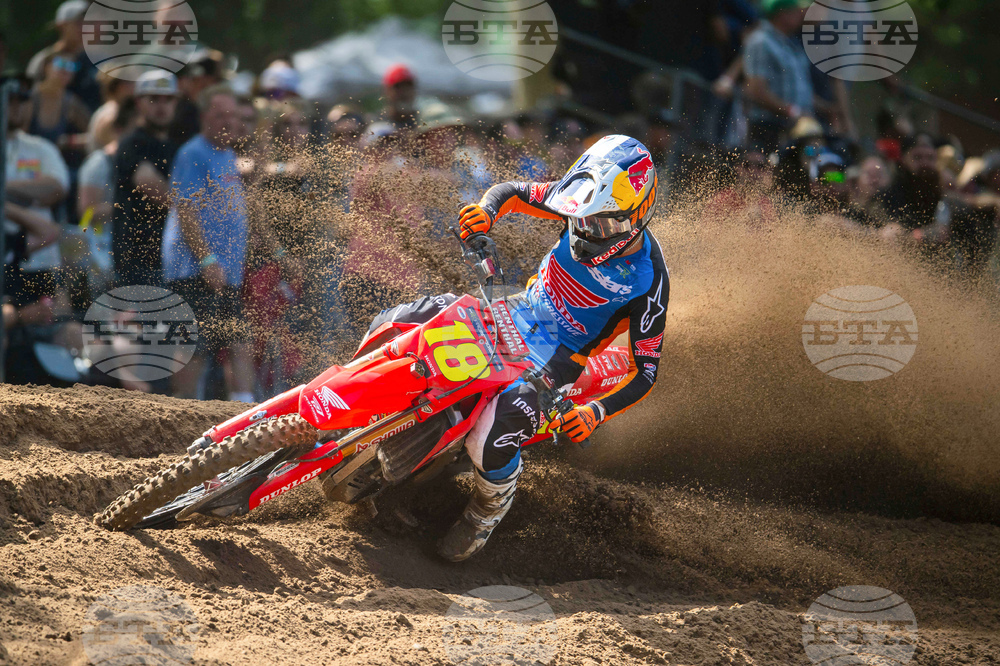 Budding Rivalry Motocross