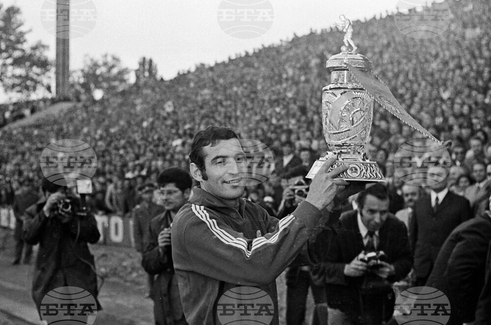 Димитър Пенев - футболист и треньор