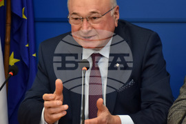 Национален пресклуб на БТА Пловдив - пресконференция - "Левицата"