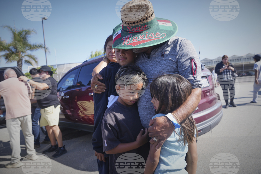APTOPIX Immigration Raids California Farm