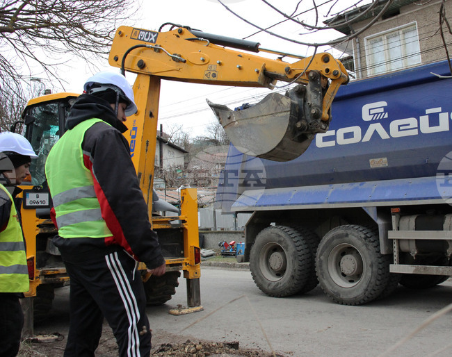 Разград - проект - подмяна на водопроводи - първа копка