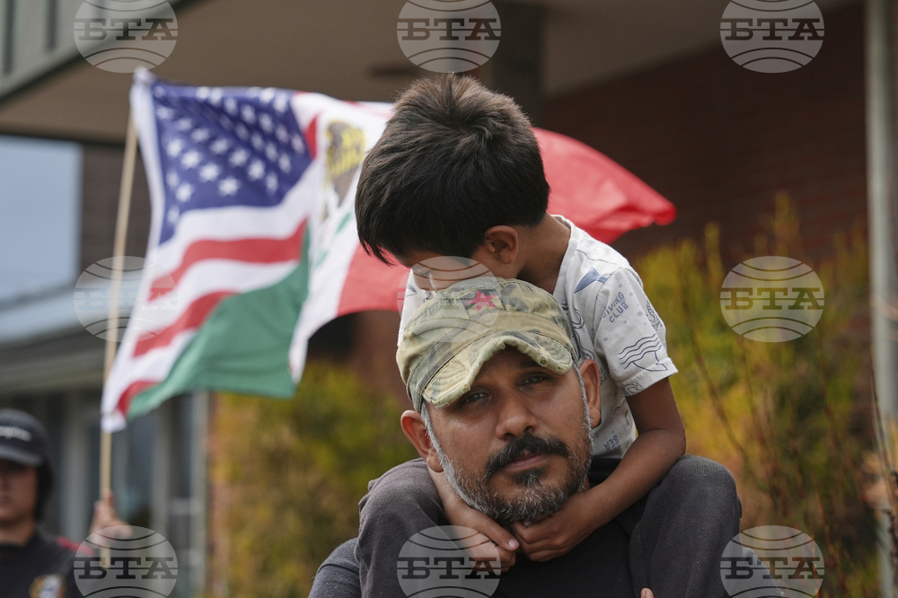 APTOPIX Immigration Raids California