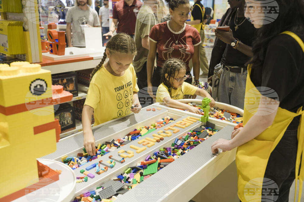 LEGO® Store Opening: Scottsdale, AZ