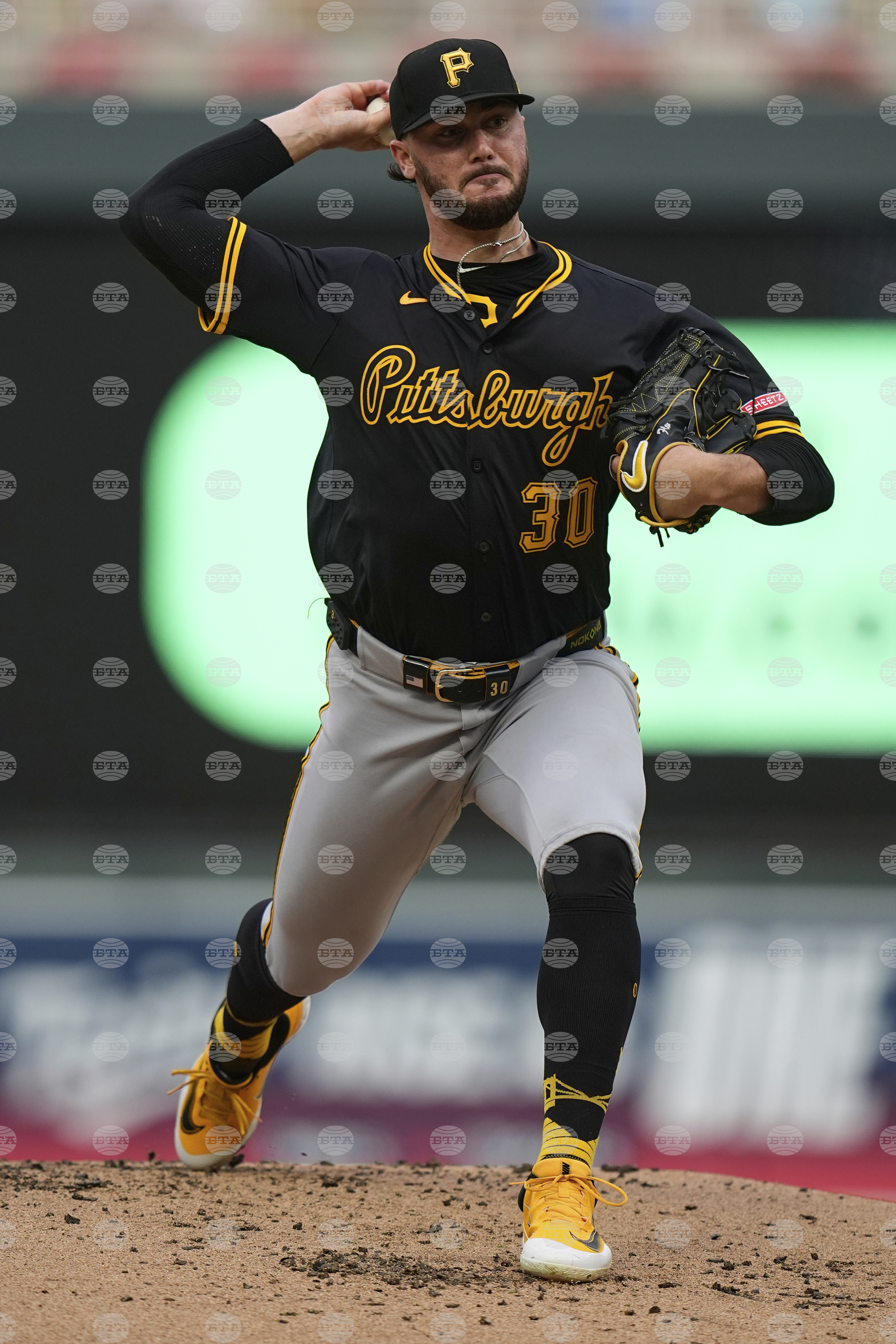 Pirates Twins Baseball