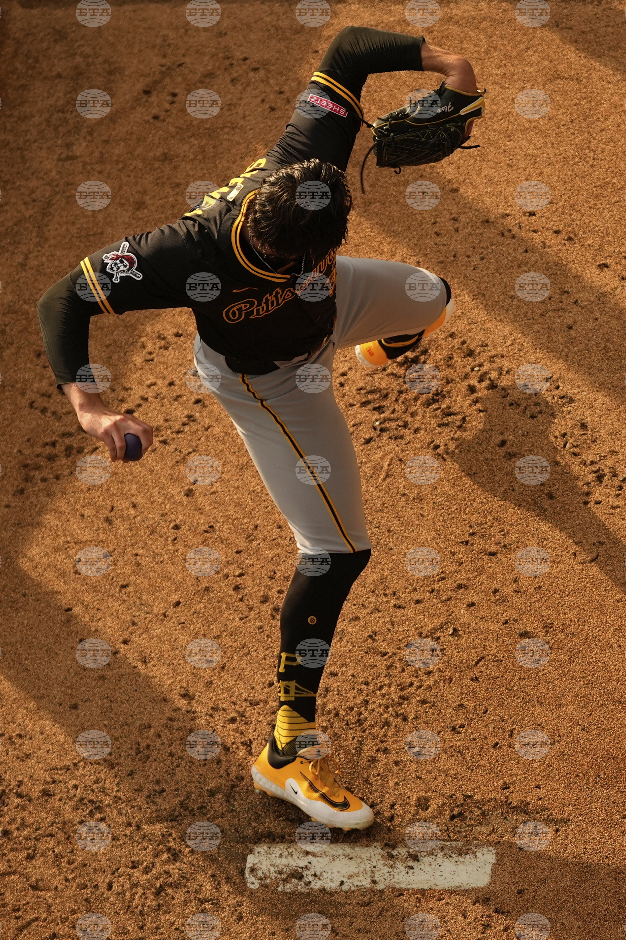 Pirates Twins Baseball
