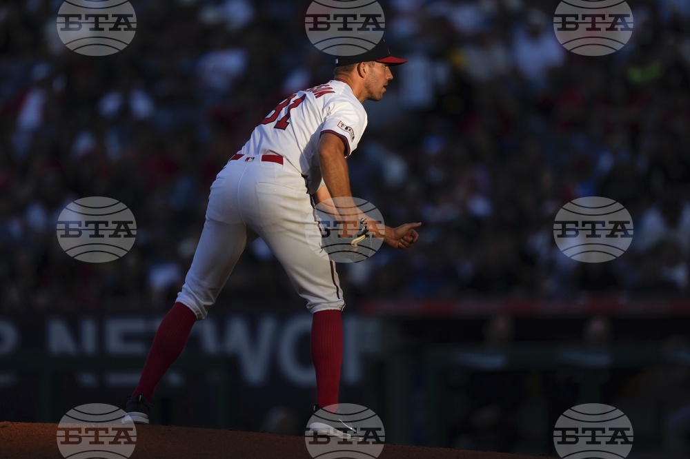 Diamondbacks Angels Baseball