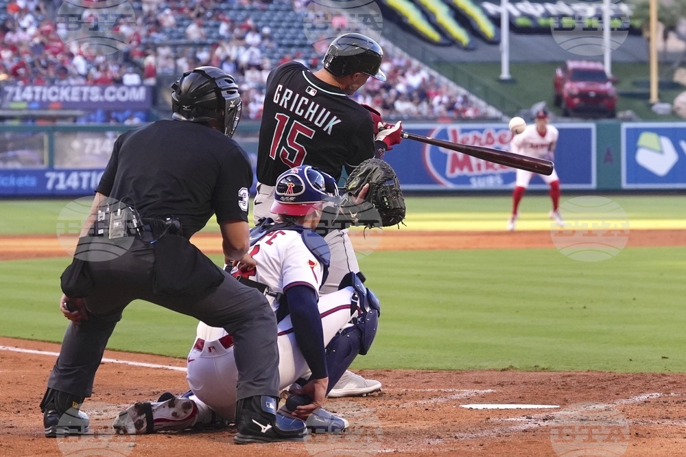 Diamondbacks Angels Baseball