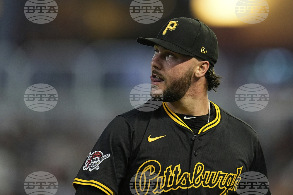 Pirates Twins Baseball