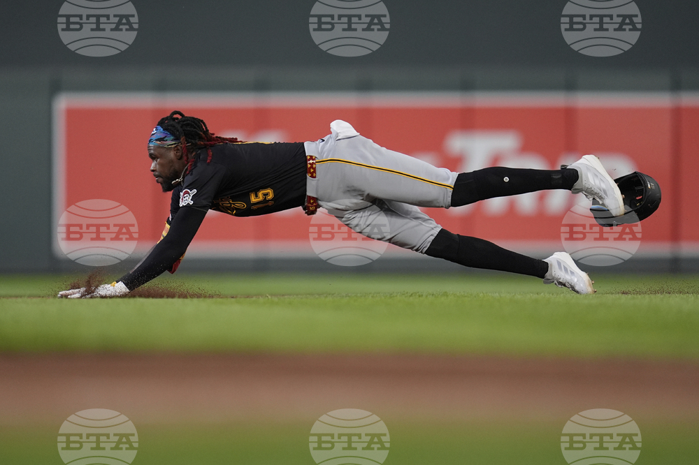 Pirates Twins Baseball