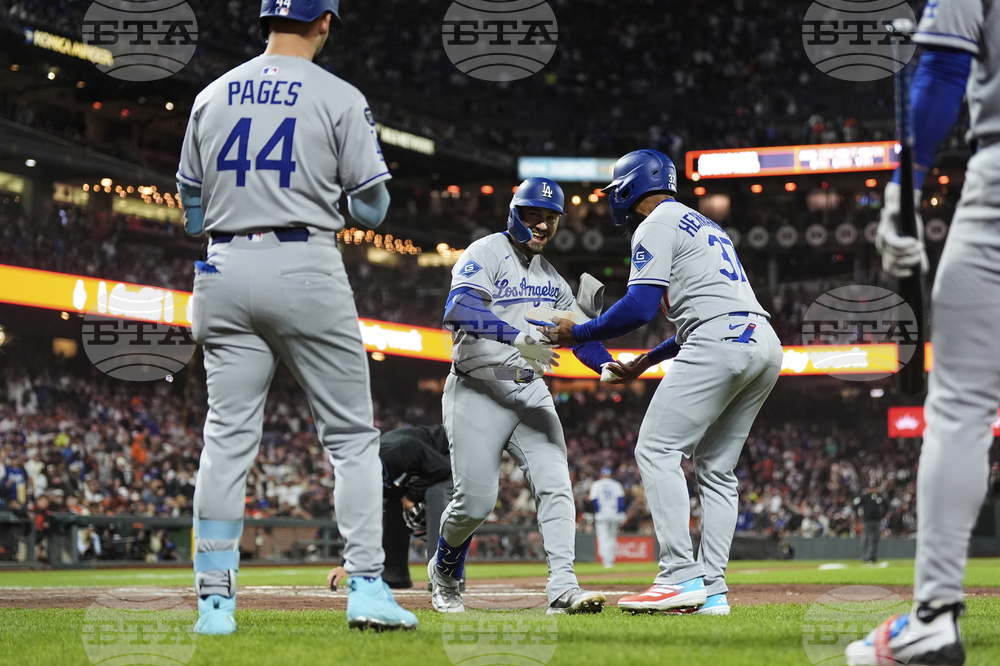 Dodgers Giants Baseball