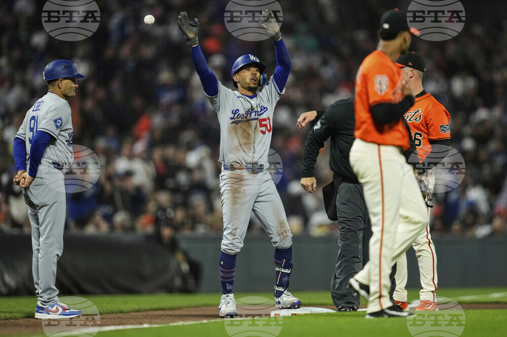 Dodgers Giants Baseball