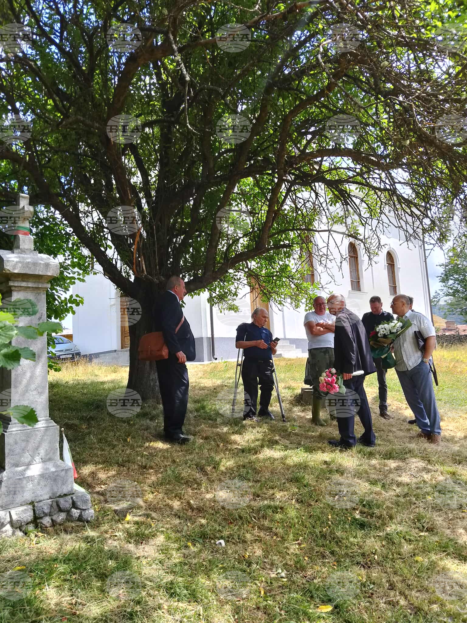 Сърбия - село Божица - почит към паметта на поручик Генчо Неделчев